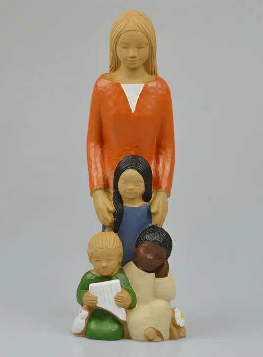 Figur Maria Mutter Gottes Königin der Welt (pic 2)