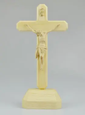Standkreuz Kruzifix auf Sockel Esche (pic 1)