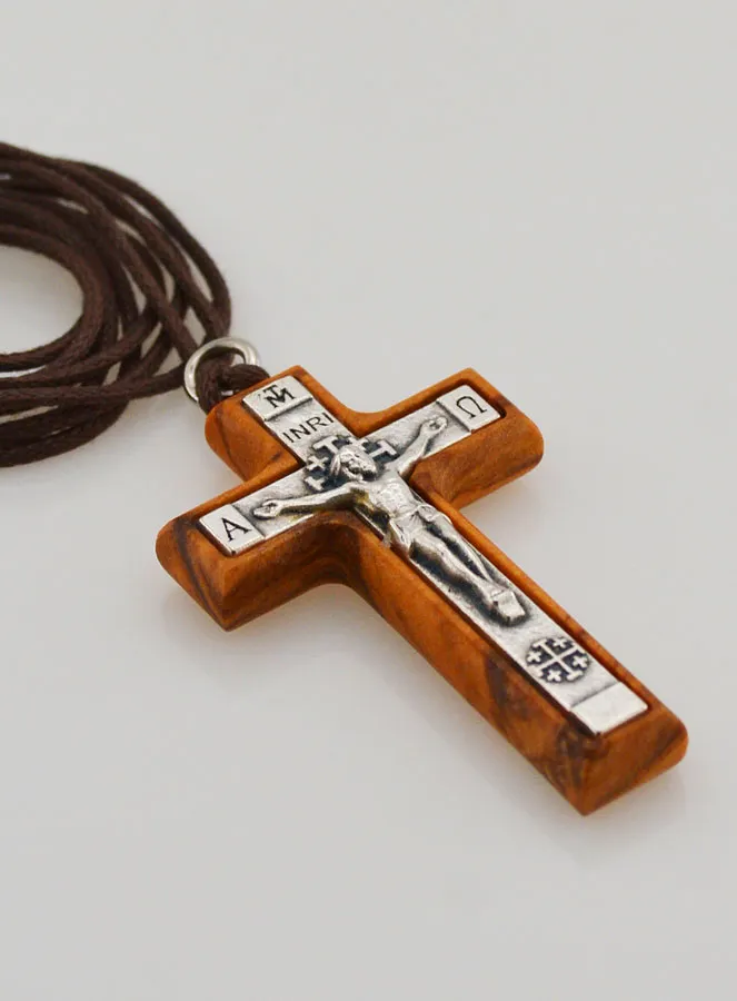 Anhaenger Kreuz aus Oliven-Holz mit Korpus Silberfarben (pic 3)