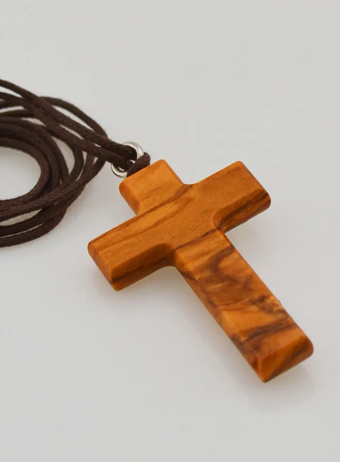 Anhaenger Kreuz aus Oliven-Holz mit Korpus Silberfarben (pic 4)