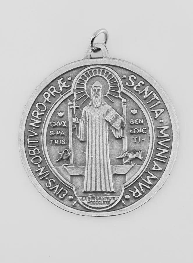 Große Benedictus-Medaille aus Metall Silberfarben - 5.7 cm (pic 4)