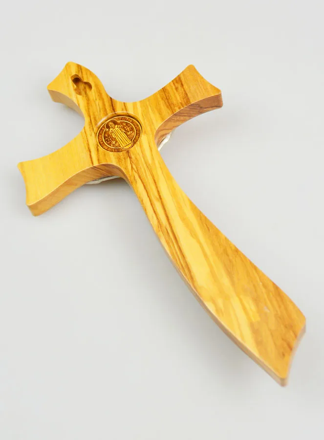 Kruzifix Kreuz des Heiligen Benedikt aus Olivenholz - 21cm (pic 4)