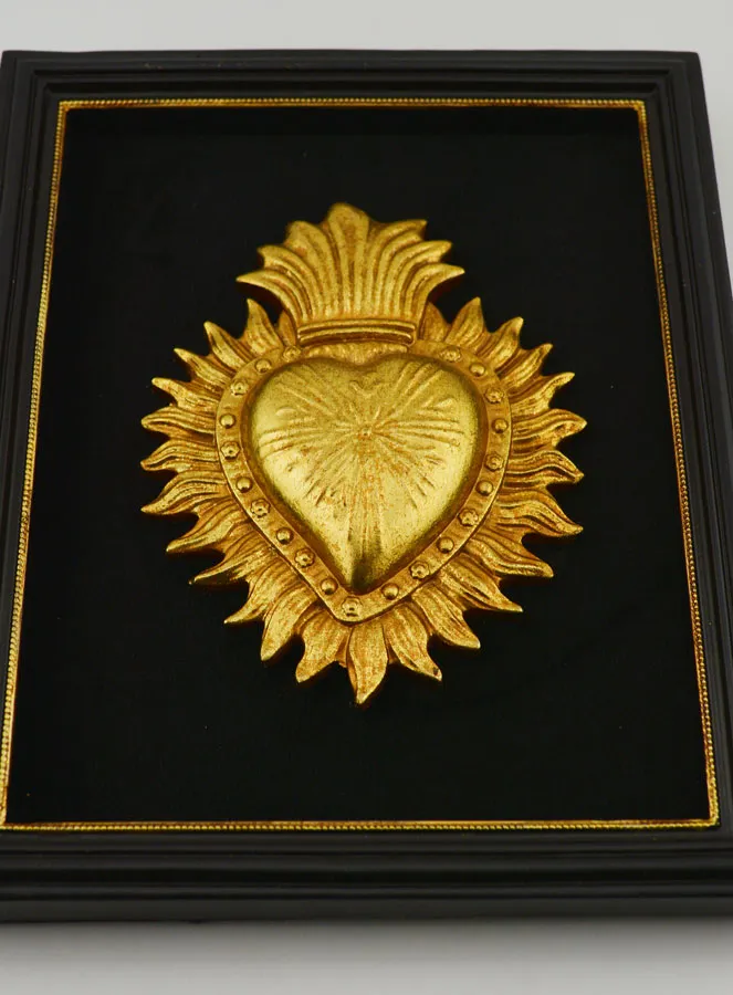 Ex Voto Wanddekoration Gold Herz auf Samt – 18 cm, (pic 2)