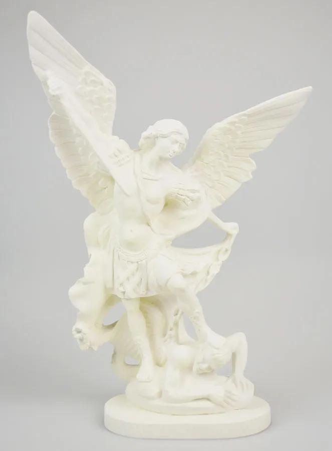 Figur Heiliger Michael aus Phosphoreszierendem Harz – 30 cm (pic 1)