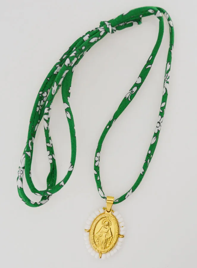 Wundertätige Medaille mit Perlen - Grünes Liberty Band (pic 2)