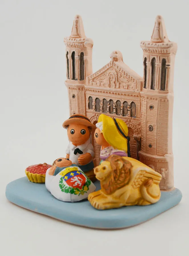 Krippen der Welt - Basilika von Fourvière Lyon (pic 4)