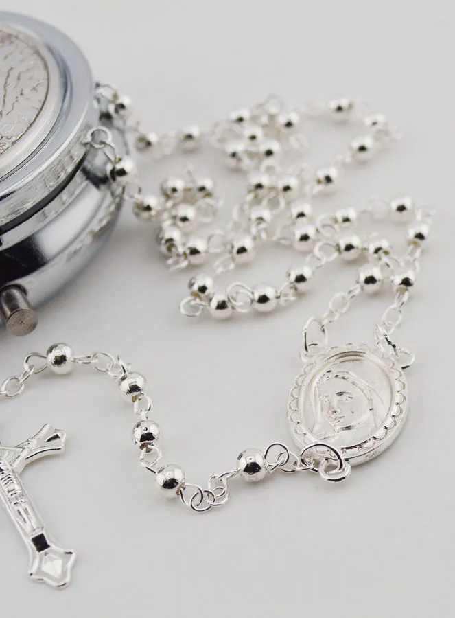 Rosenkranz und Dose Lourdes (pic 3)