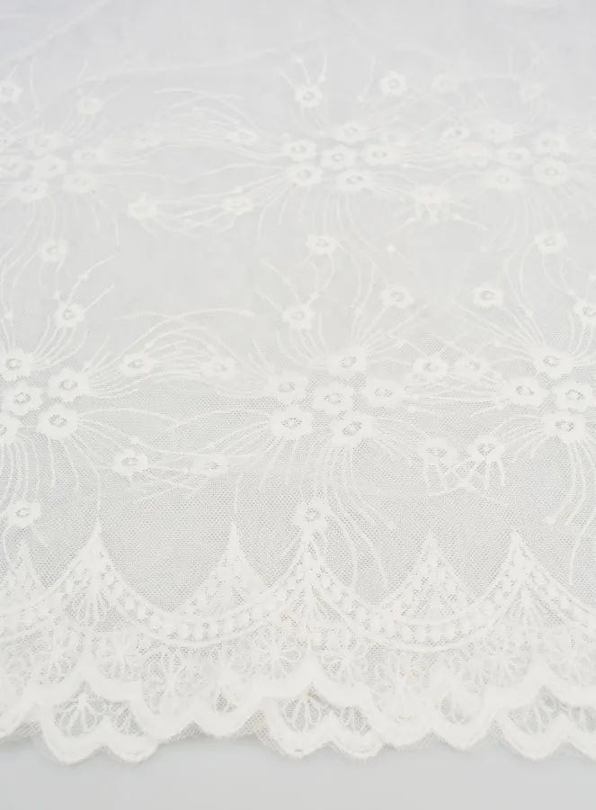 Bestickter Mantilla Schleier - Weiß (pic 4)