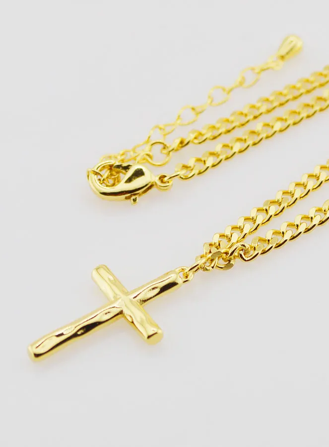 Religiöse Halskette Gehämmertes Kreuz - Goldfarben (pic 1)