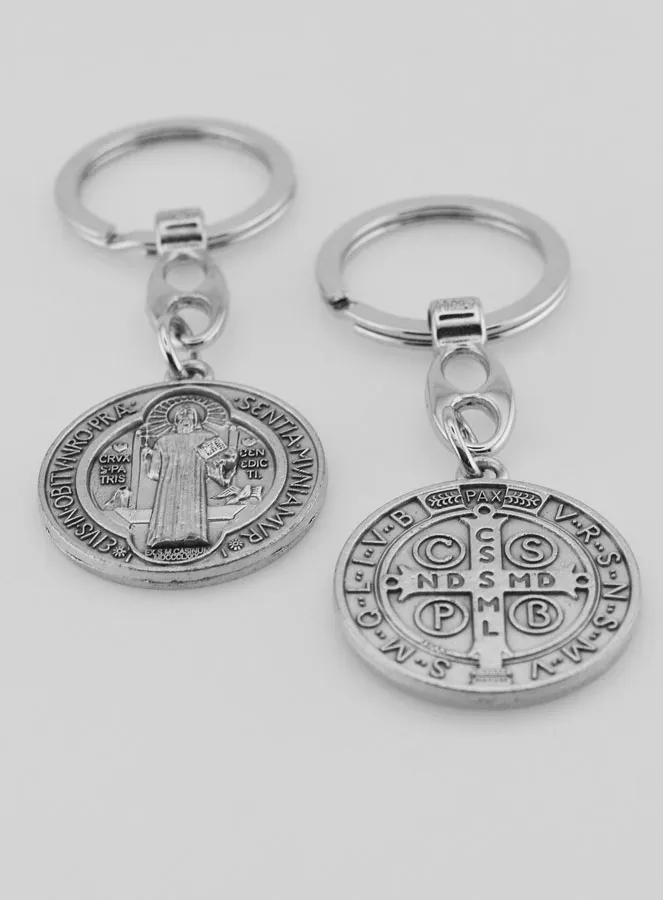Schlüsselanhänger mit Benediktus-Medaille (pic 3)