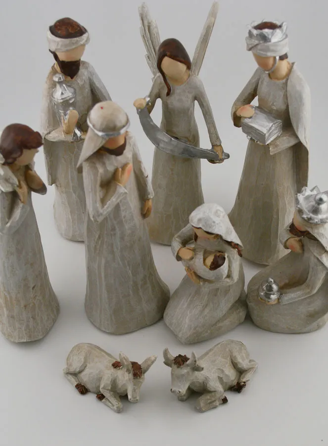 Komplette Weihnachtskrippe mit 11 Figuren (pic 2)