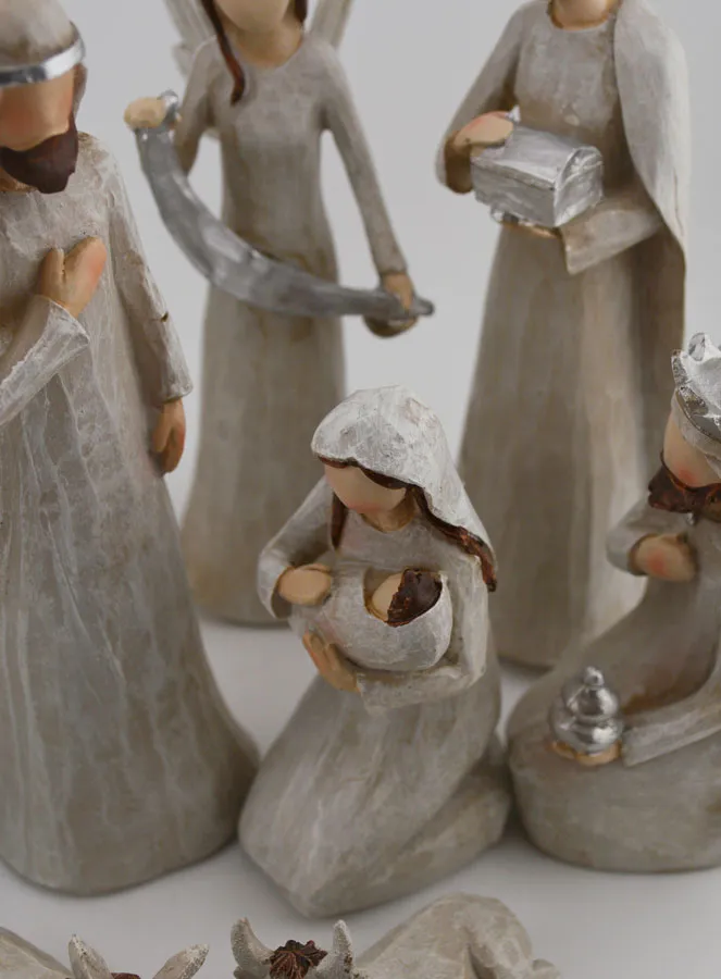 Komplette Weihnachtskrippe mit 11 Figuren (pic 3)