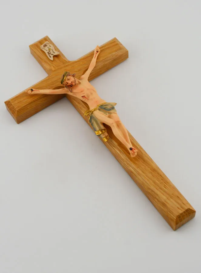 Kruzifix aus Lindenholz und Christus mit Blauem Tuch – 18cm (pic 3)