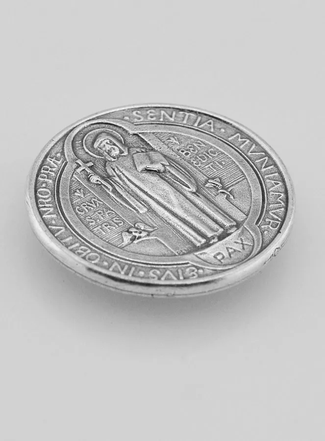 Selbstklebende Plakette mit dem Heiligen Benedikt – 33mm (pic 3)