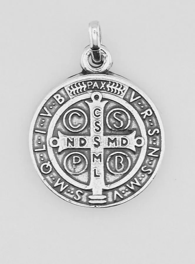 Versilberte Medaille des Heiligen Benedikt – 10mm (pic 1)