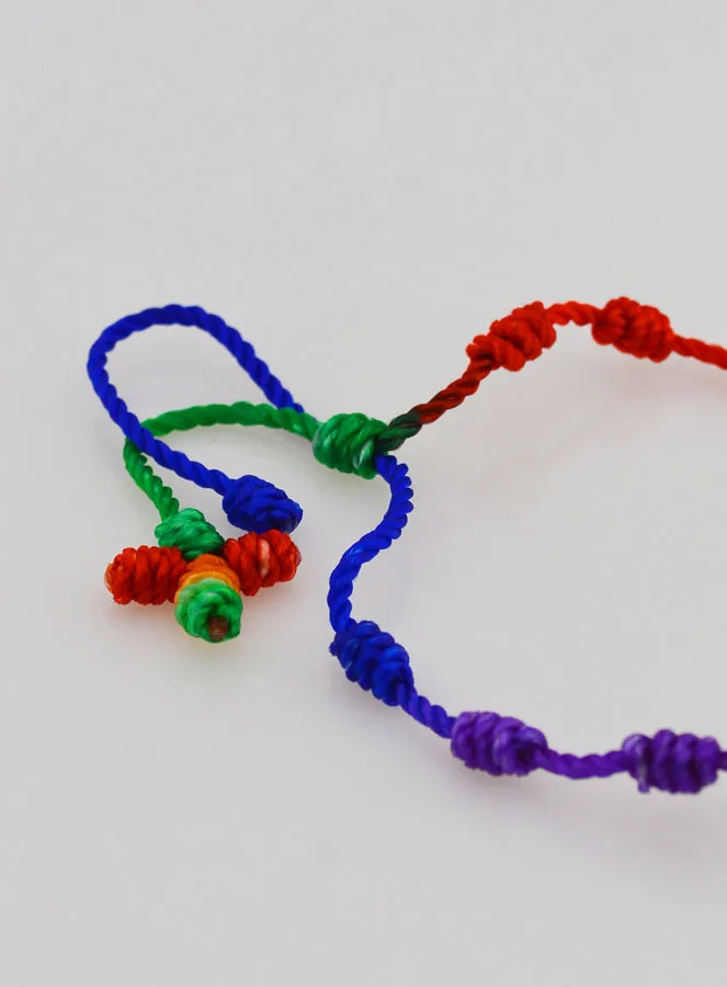 Zehner Rosenkranz Armband Bunte Kordel (pic 4)