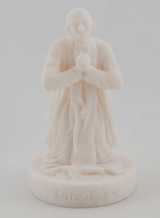 Alabaster Figur des Heiligen Pfarrers von Ars – 12cm (pic 1)