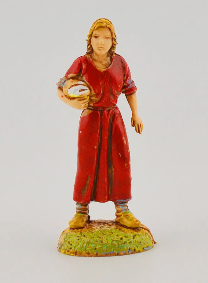 Krippenfigur Frau mit Korb – 6 cm (pic 1)