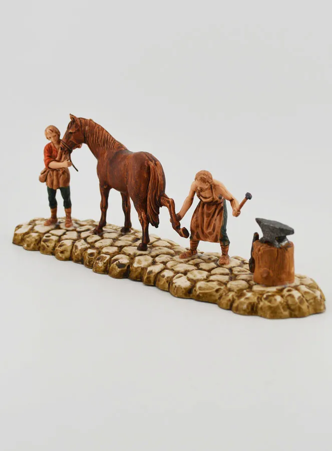 Krippenfigur Hufschmied – Höhe 6 cm (pic 2)
