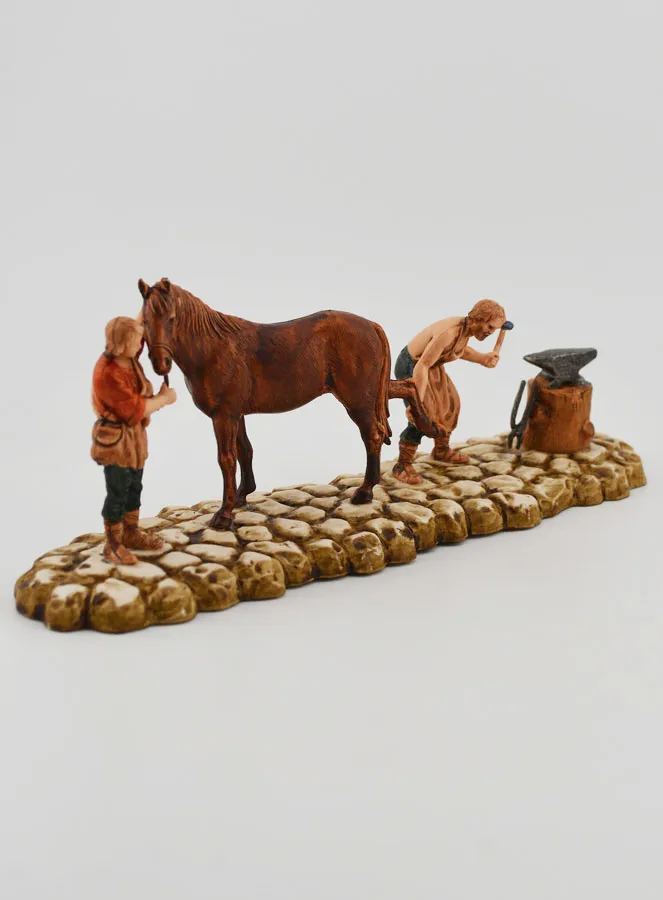 Krippenfigur Hufschmied – Höhe 6 cm (pic 3)