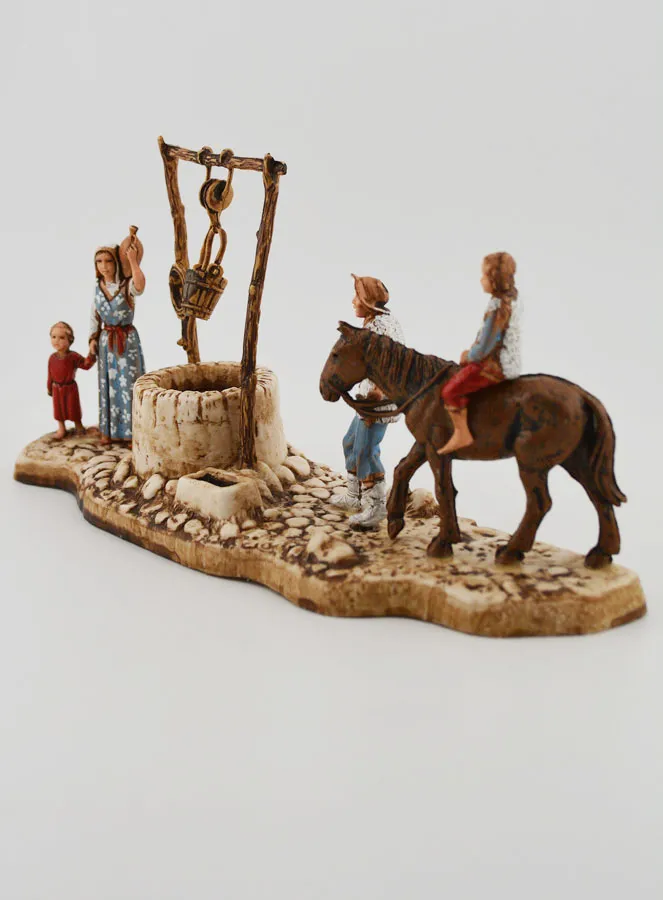 Krippenfigur Am Brunnen – 6 cm (pic 2)