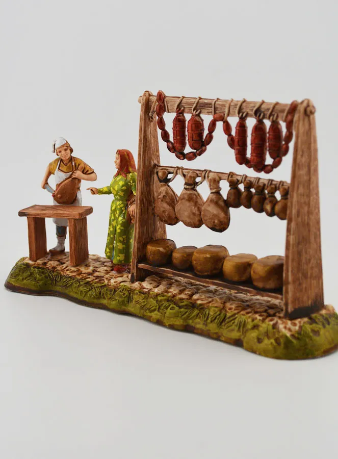 Krippenfigur – Metzger mit seinem Verkaufsstand – 6cm (pic 2)