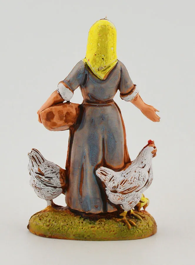 Krippenfigur Bäuerin und ihre Hühner – 6cm (pic 4)