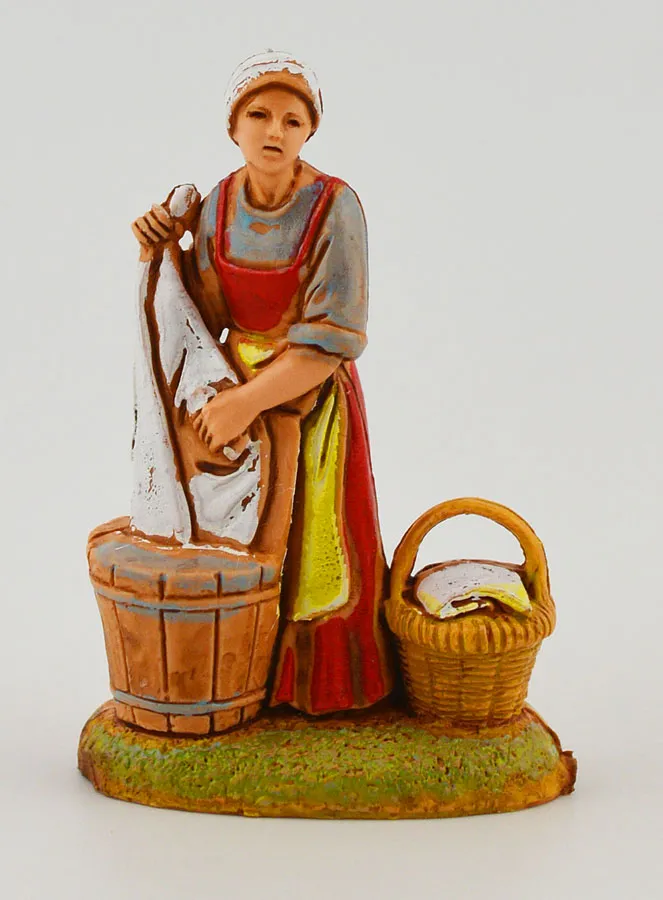 Krippenfigur Waschfrau – 6cm (pic 1)