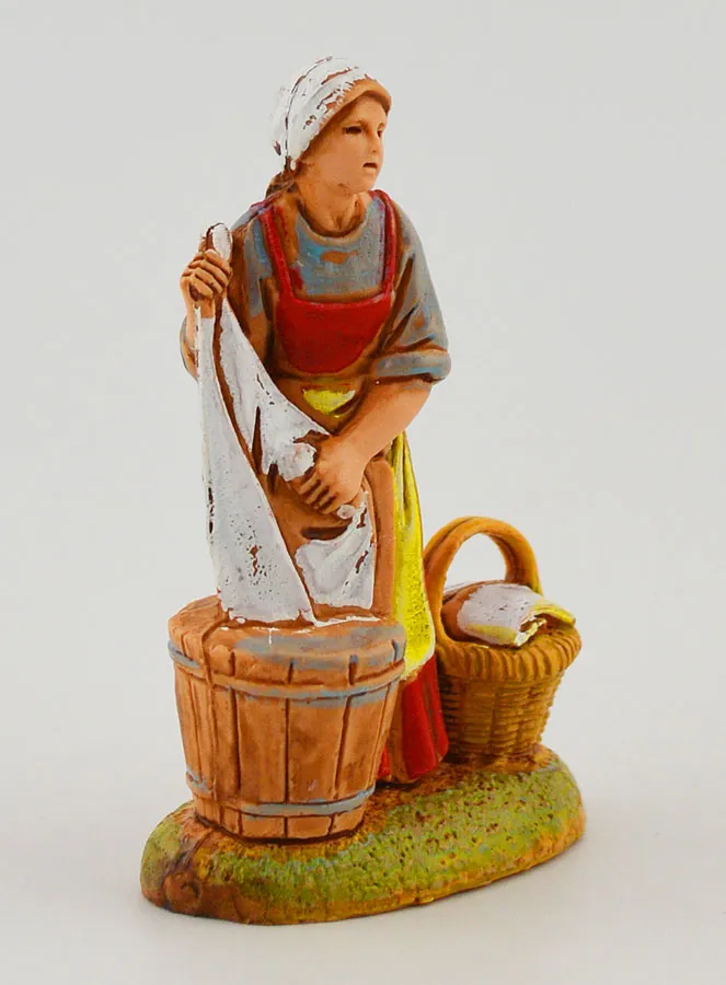 Krippenfigur Waschfrau – 6cm (pic 3)