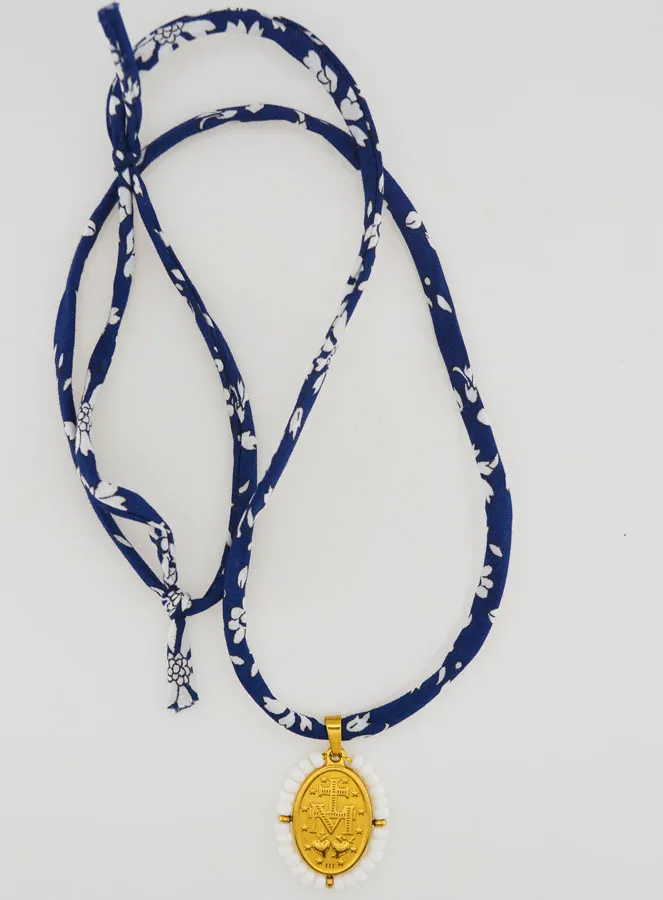 Wunderbare Medaille mit Perlen - Blaues Liberty Band (pic 4)