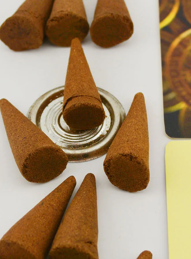 Weihrauch Hl Benedikt Räucher-Kegel (pic 2)