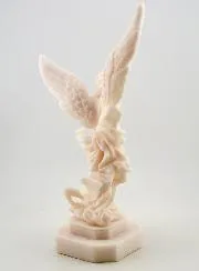 Alabaster-Figur Hl Erzengel Michael 23 cm