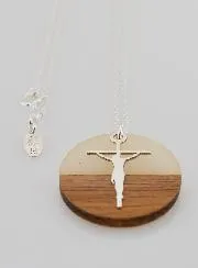 Religöse Halskette Silber - Anhänger Holz Harz mit Kreuz Jesu