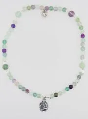 Rosenkranz aus Fluorit Steinen - Heiliger Michael und Heiliger Benedikt