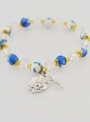 Rosenkranz Armband aus Bemalten Perlen – Kreuz und Medaille von Lourdes