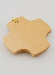 Kreuz aus Ahornholz mit Schutzengel aus Glas