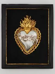 Ex Voto Wanddekoration in Gold und Silber auf Samt – Herz mit Blumen 18 cm