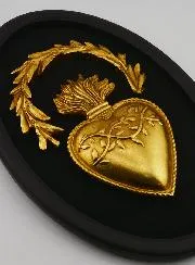 Ex Voto Wanddekoration Strahlendes Goldenes Herz auf Samt – 23 cm