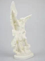 Figur des Heiligen Michael Phosphoreszierend – 20 cm