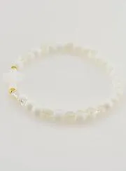 Religiöses Armband mit Kreuz und Weißen Glasperlen