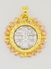 Medaille H. Benedikt aus Messing und Hell Rosa Glas