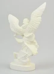 Figur des Heiligen Michael aus Phosphoreszierendem Harz – 12cm
