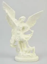 Statue des Heiligen Michael aus Phosphoreszierendem Harz – 15cm