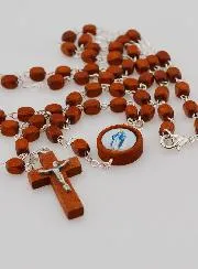 Rosenkranz der Wunderbaren Madonna aus Hellem Holz