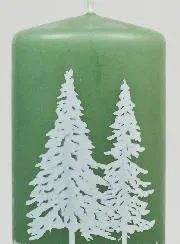 Weihnachtskerze Tannenbäume mit Schnee – Grün
