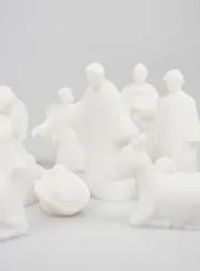 Komplette Weihnachtskrippe aus Alabaster – 12 Teile