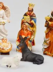 Weihnachtskrippe mit 11 Figuren - 8cm