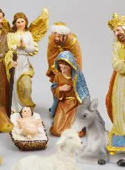 Weihnachtskrippe mit 11 Figuren