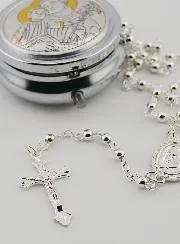 Rosenkranz und Dose Heiliger Antonius