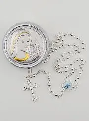Rosenkranz und Dose Madonna von Medjugorje